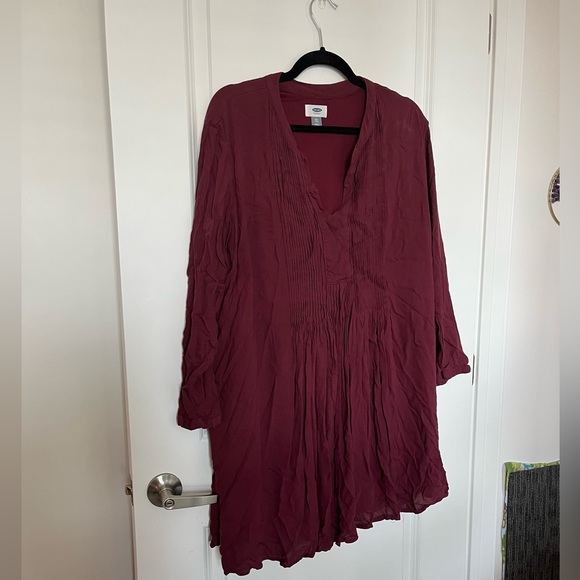 Old Navy Mini Burgundy Dress - Picture 1 of 4